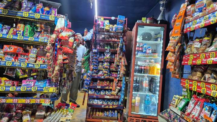 Temen dueños de abarrotes caída en ventas por impuesto a bebidas azucaradas