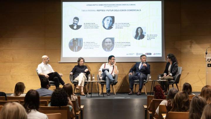 El comercio de Barcelona pide al Ayuntamiento que desatasque las APEU