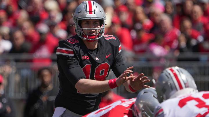 Ex-QB Will Howard Sends Unexpected Arch Manning Message After Tough OSU Admission: ‘I Kinda Feel for That Kid’ Former OSU QB Will Howard sends an inspiring message to Texas QB Arch Manning after his W
