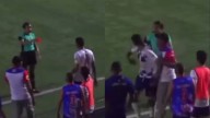 Árbitra es agredida por futbolista tras ser expulsado