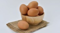 Receta de huevos rellenos vegetarianos: un clásico renovado con el toque saludable de la cocina mediterránea
