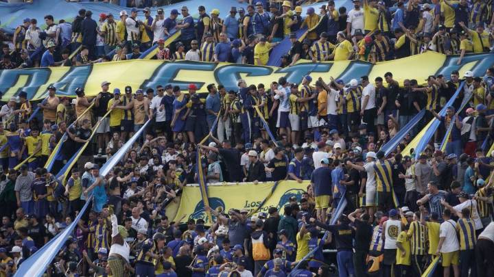 Central calificó de "obscenos" algunos mensajes de sus hinchas en el partido contra Boca