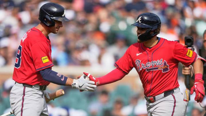 Surging Braves rally past reeling Tigers for 6
