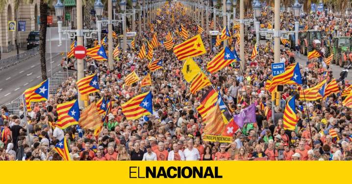 El independentismo mantiene el pulso en la calle en la Diada más difícil