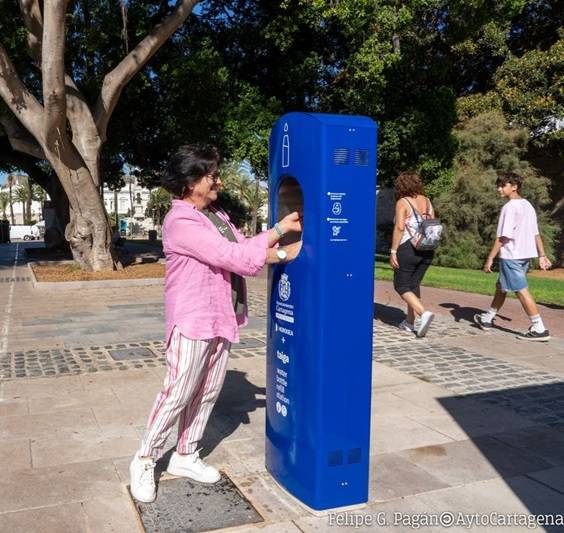 Dos nuevas fuentes facilitarán el acceso a agua fría potable en el centro de Cartagena