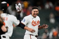 Basallo hits an RBI single in 11th to lift Orioles to walk