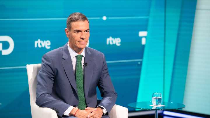 La ley de estabilidad y la Airef desmienten al Gobierno: el ahorro de la quita de deuda no puede ir a gasto social