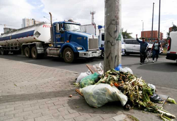 Alcaldía de Bogotá anuncia medidas para mejorar la recolección de basuras