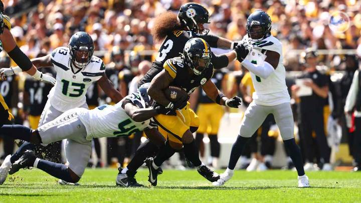 Steelers drop home opener to Seahawks, 31