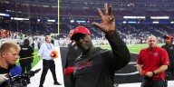 Buccaneers’ Todd Bowles cracks joke amid ‘hero’ talk for tush push support
