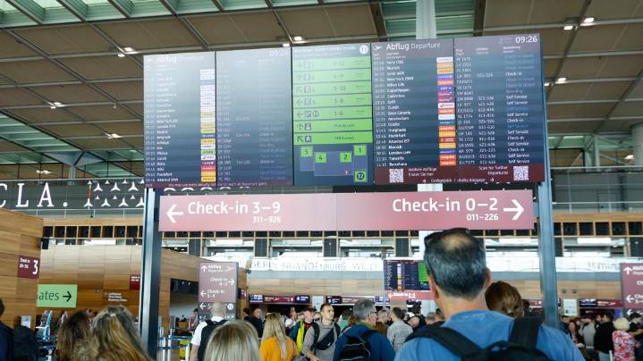Cyberattack disrupts check-in systems at major European airports