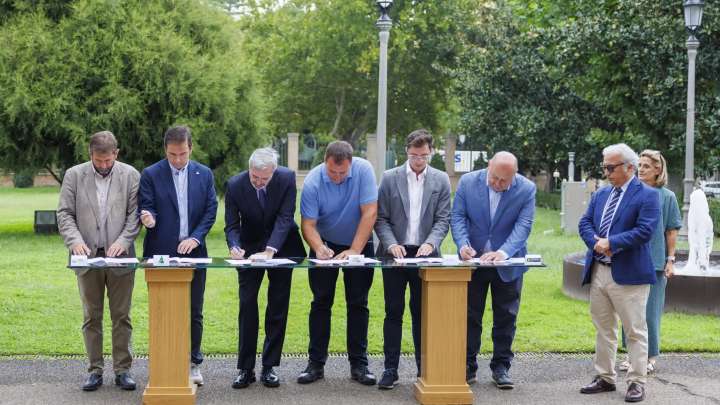 La firma (y el fondo) del 'no' común de Aragón a la nueva PAC