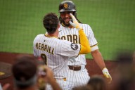 Padres beat Diamondbacks, might have lost Elias Díaz
