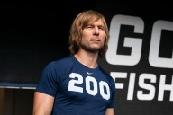 Chad Powers: Glen Powell’s Hulu show is the Ted Lasso of college football. It’s surprisingly great.