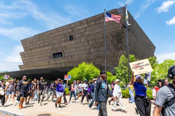 Smithsonian responds to Trump's oversight demand