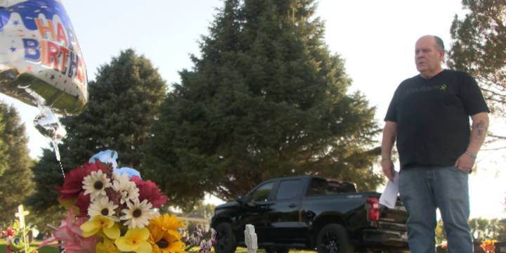 Le Mars father turns grief into conversation