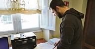 La Iglesia, el altruismo que socorre la memoria familiar de los nietos