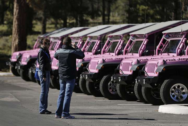 Pink Jeep Tours marks nearly 25 years of exploring Southern Nevada, area attractions