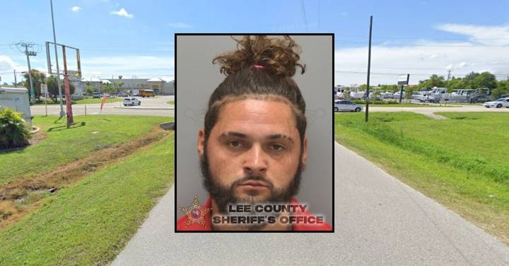Dad throws 3 young kids over 6-foot fence after crashing into ditch, fleeing deputies: Cops