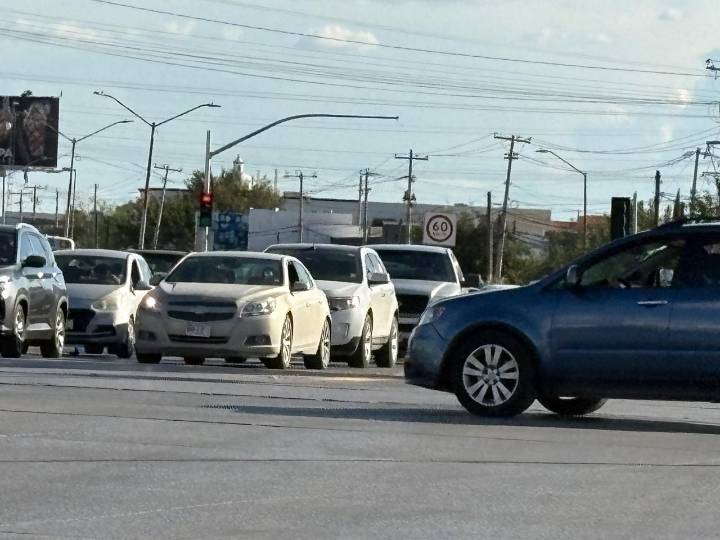 Intentaron regularizar con decreto mil 500 autos, pero entraron después de plazo