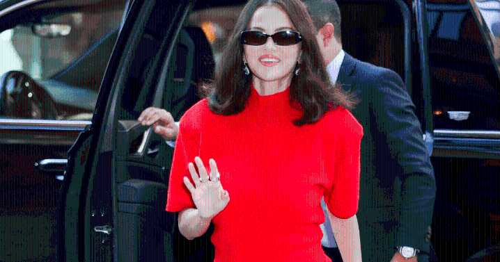 Selena Gomez Debuts Two Contrasting Yet Equally Chic Looks for NYC Outing