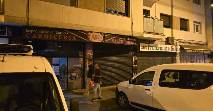 Una trabajadora pierde tres dedos en un accidente con una picadora de carne en Los Ovalle
