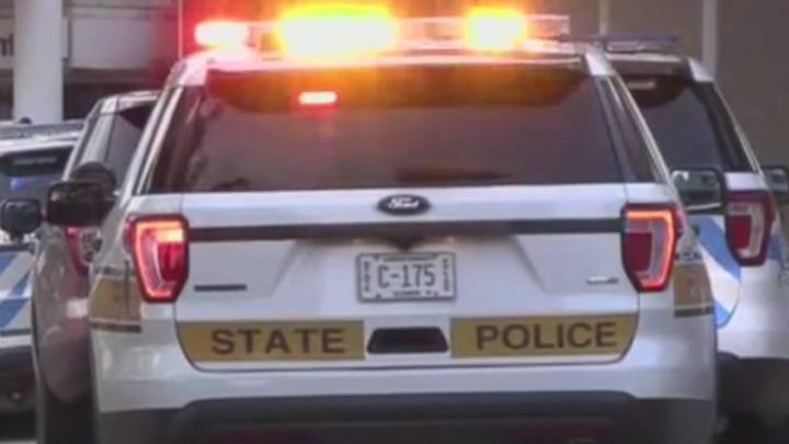 Suspect fires at vehicle on I-94 ramp in Chicago