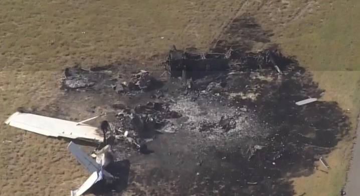 1 dead after small planes collide midair at an airport in Colorado
