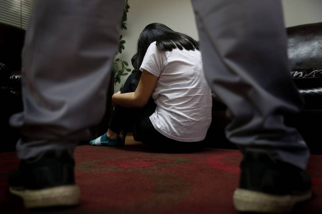 A la cárcel sujeto que habría accedido sexualmente a su propia hija, una menor de edad
