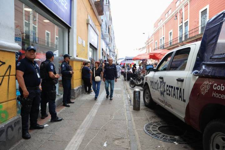 Investiga SSP disputa por el Centro Histórico entre cuatro organizaciones de ambulantes