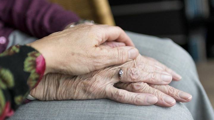 Uno de cada tres españoles tendrá más de 65 años en 2070: "Ni el aumento de la natalidad ni la inmigración revertirán el fenómeno"