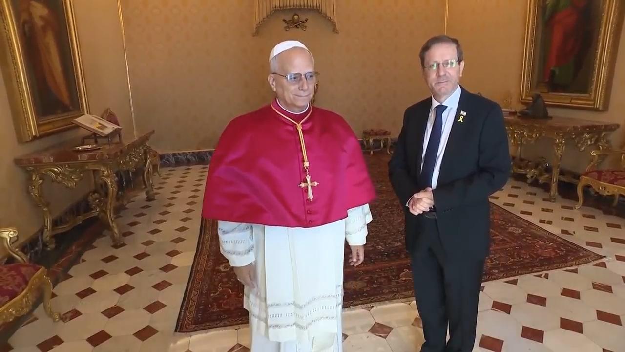 Israel President Herzog has audience with Pope Leo XIV as Gaza offensive presses on