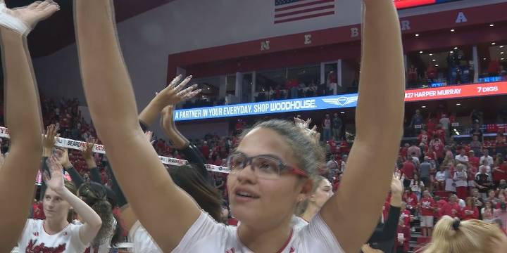 Nebraska sweeps Michigan in Big Ten opener