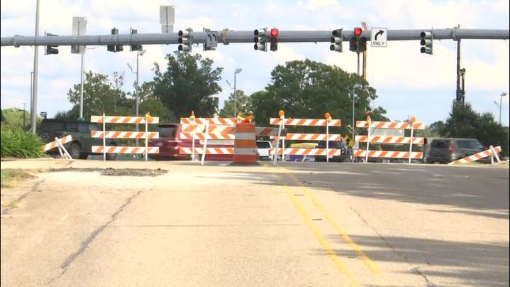 Part of Gourrier Avenue near River Road closed as road begins to cave in