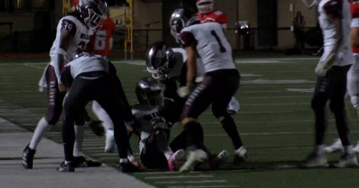 West holds off Dubuque Senior 34