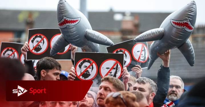 Rangers fans protest at Ibrox to call for Russell Martin and Patrick Stewart to be sacked