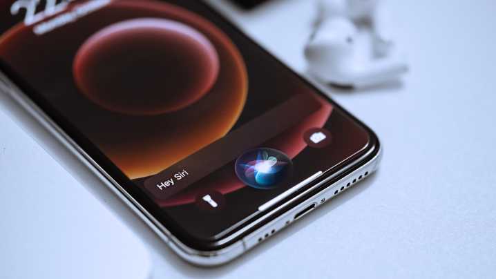 Apple pierde a otro empleado clave de su división de IA