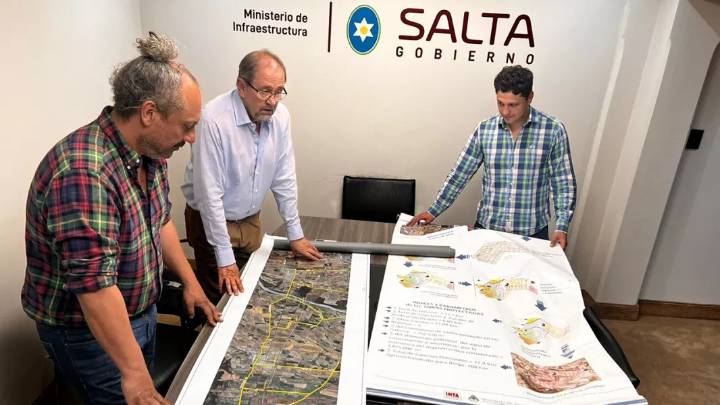 Reunión entre el INTA y el Gobierno para mitigar inundaciones en el Valle de Lerma