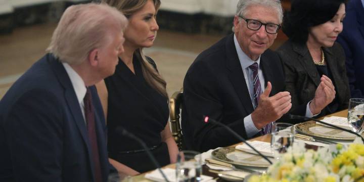 Gates Foundation partners with Indian drugmakers to speed rollout of $40 HIV shot