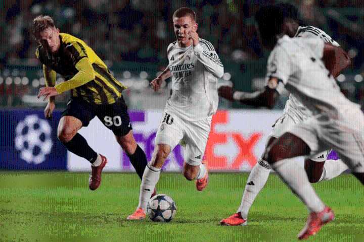Video: Mastantuono fue titular en la Champions y Mbappé deslumbró en la goleada del Real Madrid
