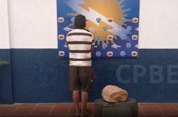 Detenido por agredir a su padre con un televisor y una piedra en Maracaibo