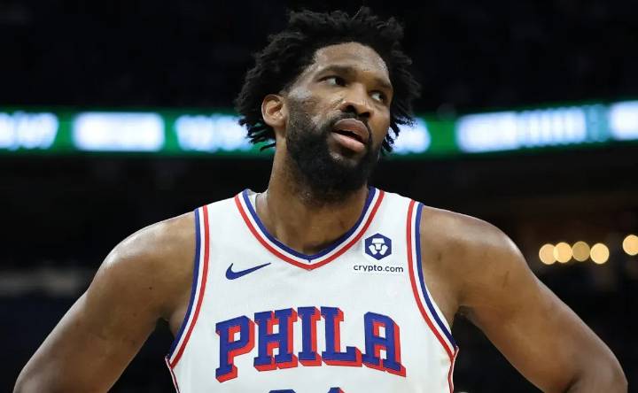 76ers’ Joel Embiid sends a hopeful but confusing message about his injury update