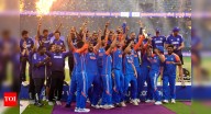 Former Pakistan player attacks India, calls team a 'joke of world cricket'