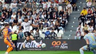 El Burgos CF aplica la ley de El Plantío y remonta al Málaga