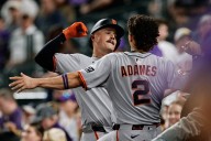 Deadspin | Giants, Cardinals making late playoff pushes ahead of series