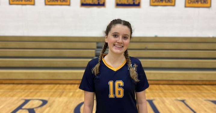 Marquette Catholic girls volleyball's chemistry has it rolling