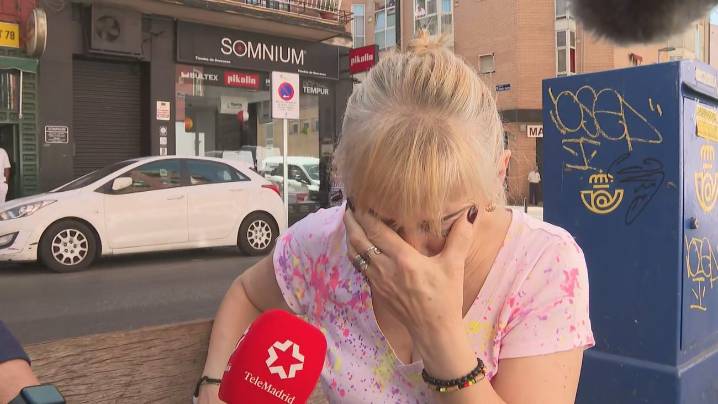 Conmoción vecinal en Vallecas tras la explosión de gas: "Se me cayó el suelo"