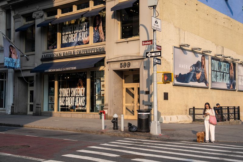 American Eagle expects sales boost in fall season from Sweeney, Kelce ad campaigns