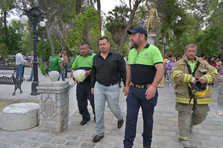 Alcalde Javier Flores González lidera simulacro anual de Protección Civil en San Buenaventura