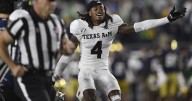 Texas A&M jumps to No. 10 in the AP Top 25, Notre Dame is the first ranked 0
